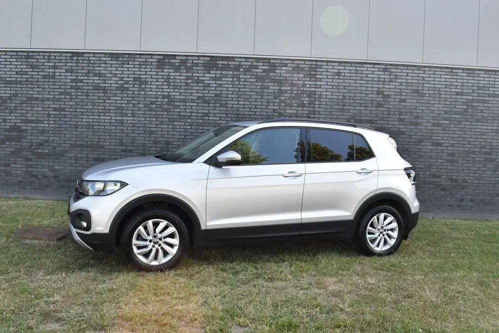 Volkswagen T-Cross 1.0 TSI Life Navigatie uit 2022, foto 2