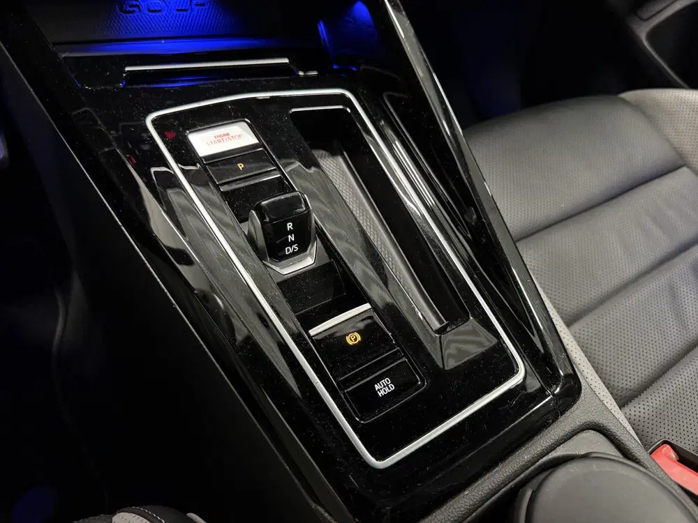 Volkswagen Golf 1.4 eHybrid GTE PANO uit 2022, foto 15