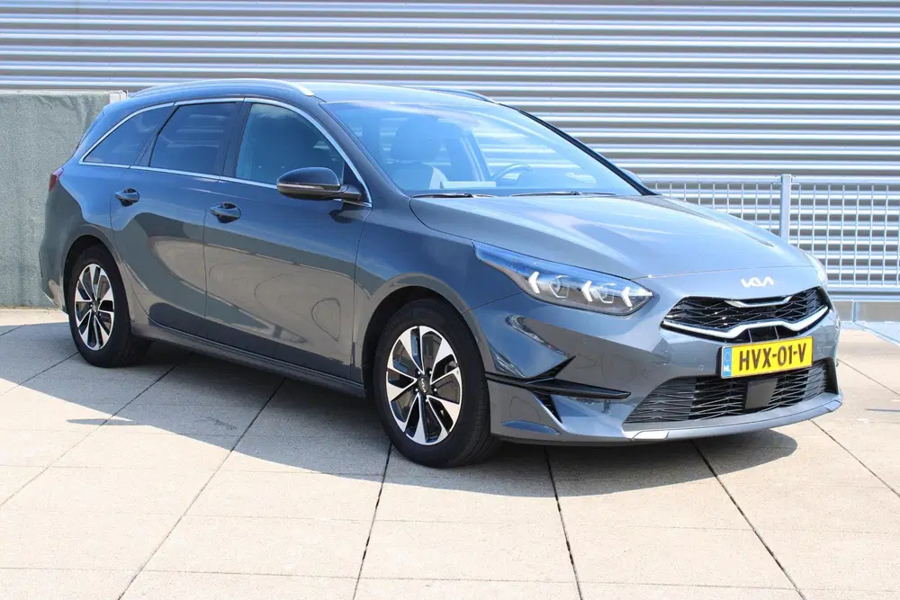 Kia Ceed 1.0 T-GDi MHEV Design Edition AUTOMAAT uit 2025, foto 2