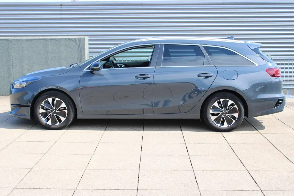 Kia Ceed 1.0 T-GDi MHEV Design Edition AUTOMAAT uit 2025, foto 4