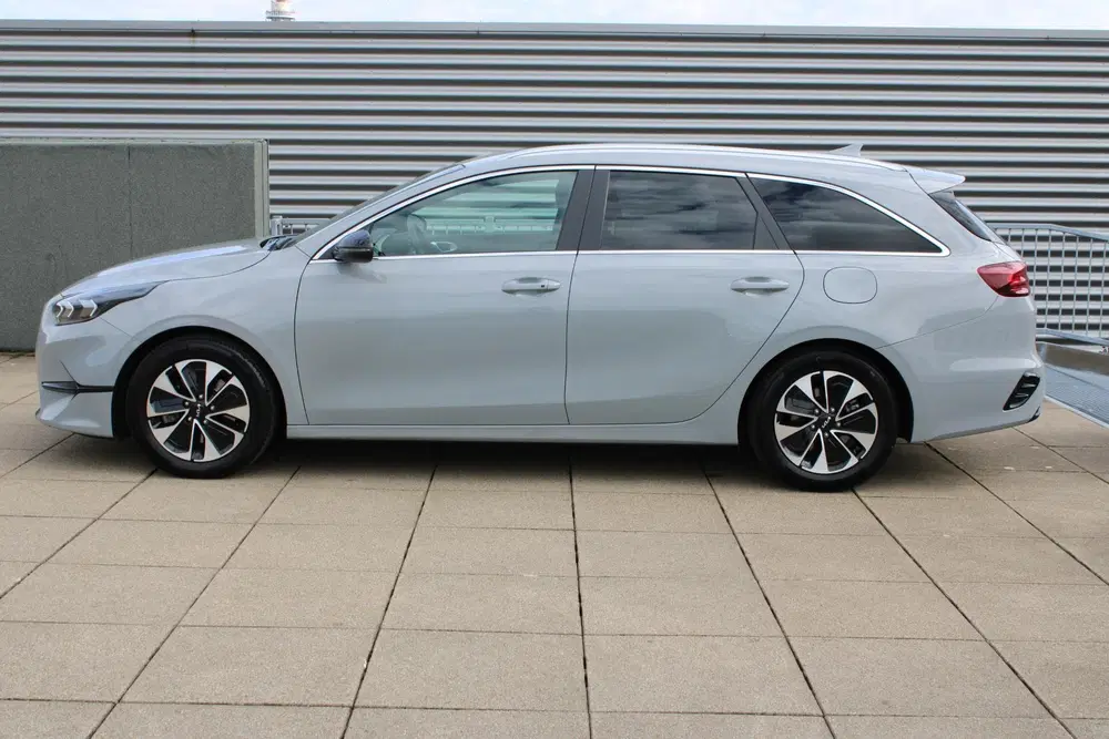 Kia Ceed 1.0 T-GDi MHEV Design Edition AUTOMAAT uit 2025, foto 4