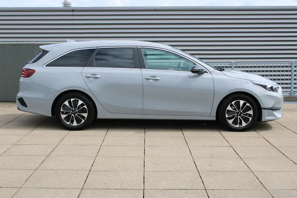 Kia Ceed 1.0 T-GDi MHEV Design Edition AUTOMAAT uit 2025, foto 8