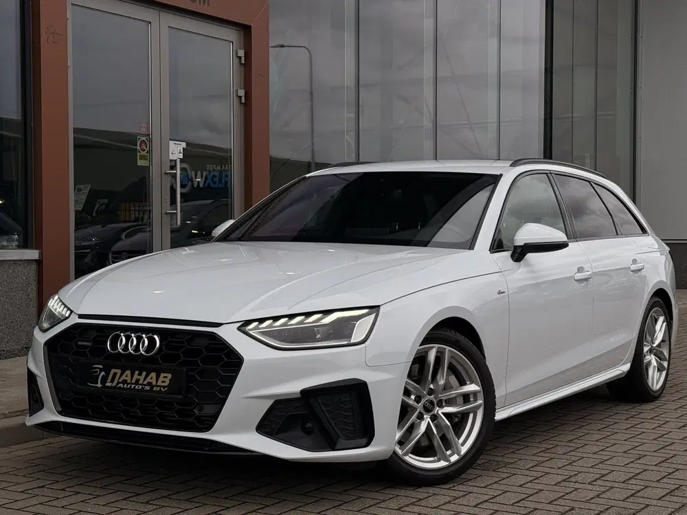 Audi A4 45 TFSI quattro S-Line 266PK uit 2024, foto 3