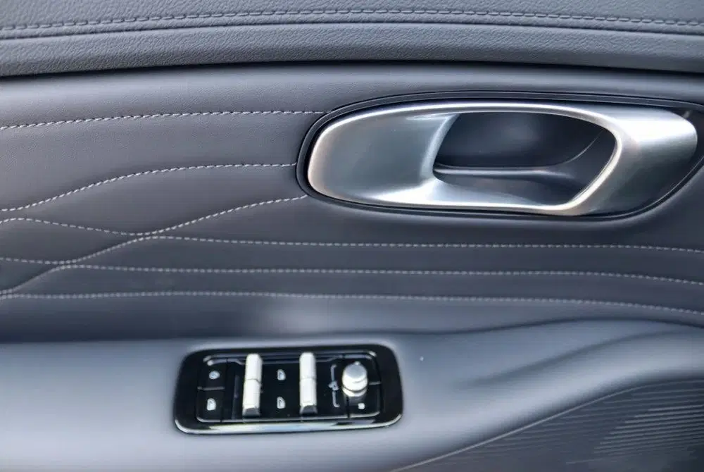 Geely Starray EM-i EM-I PRO PLUG-IN 83KM Elektrisch l 360 Cam uit 2026, foto 12