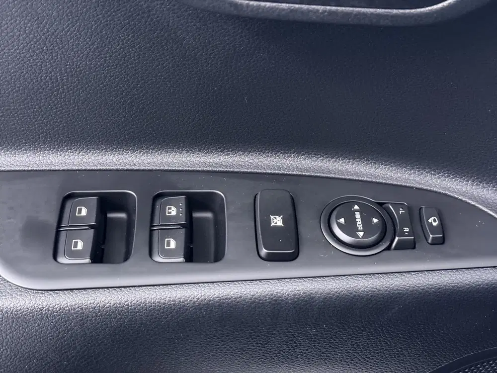 Kia Stonic 1.0 T-GDi MHEV DynamicPlusLine AUTOMAAT uit 2023, foto 15