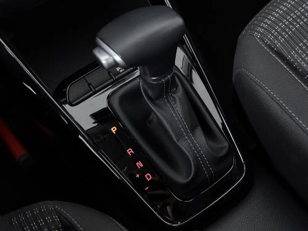 Kia Stonic 1.0 T-GDi MHEV DynamicPlusLine AUTOMAAT uit 2023, foto 8