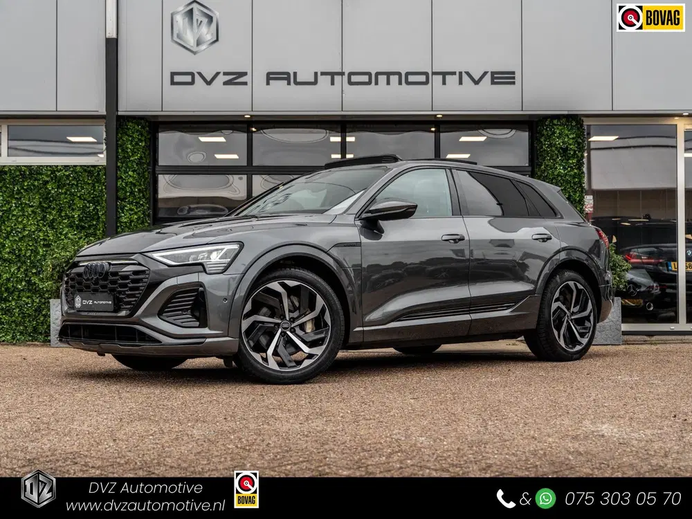 Audi Q8 e-tron 50 Quattro S Edition 95 kWh uit 2023