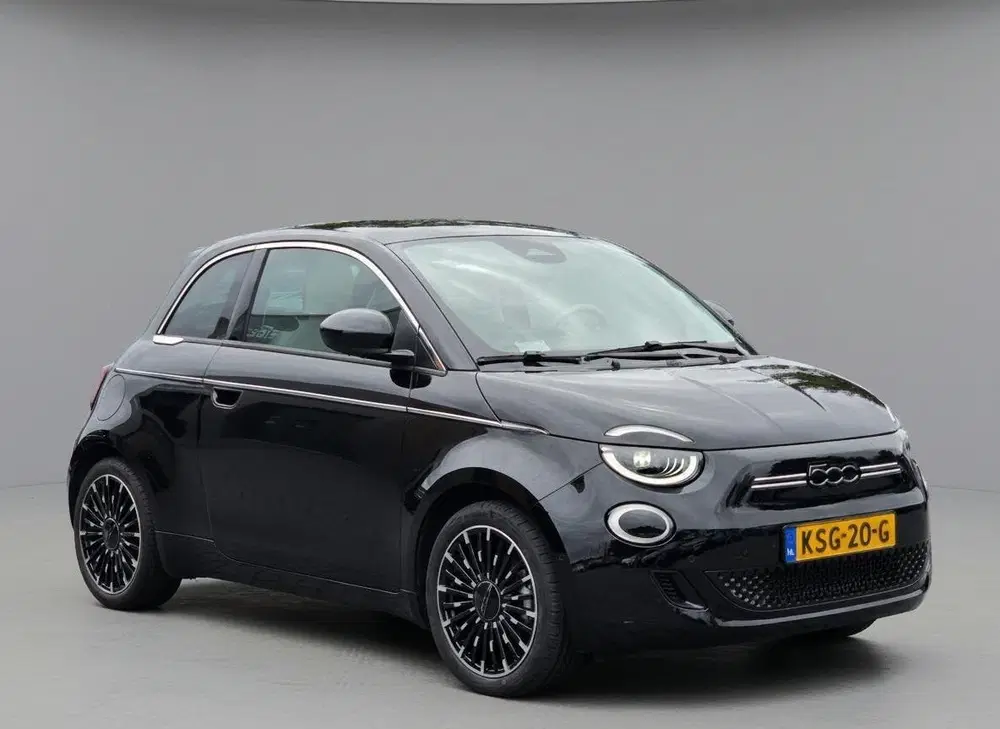 Fiat 500 La Prima 42kWh uit 2024, foto 9