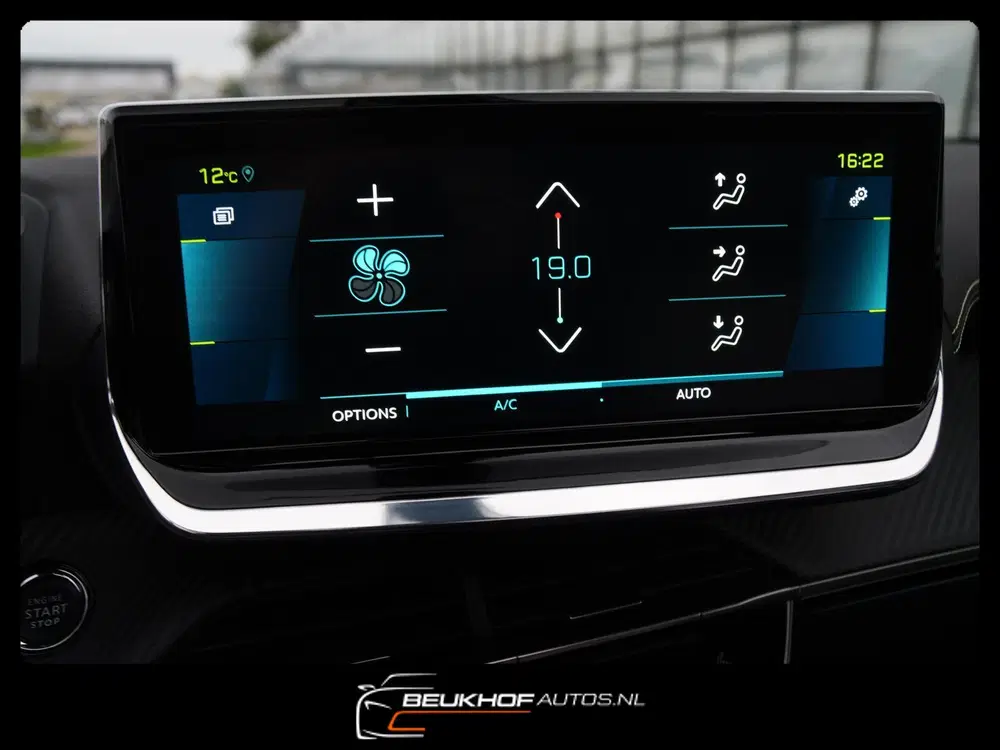 Peugeot 2008 EV GT-Line 50 kWh Leer Panorama Leer Soh 9 uit 2021, foto 5
