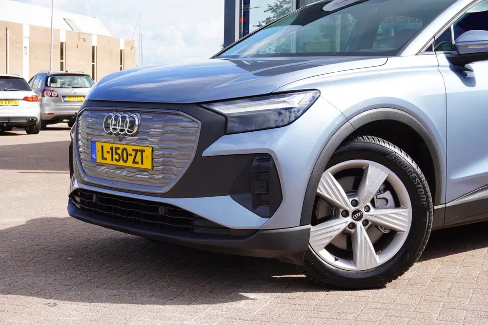 Audi Q4 e-tron 40 Launch edition 77 kWh uit 2021, foto 10