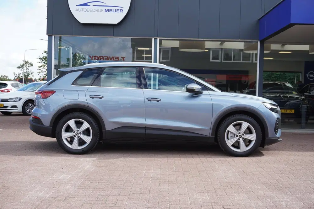 Audi Q4 e-tron 40 Launch edition 77 kWh uit 2021, foto 3