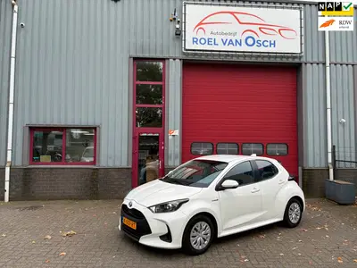 Toyota Yaris 1.5 Hybrid Active AUTOMAAT Superzuinig Aut uit 2021