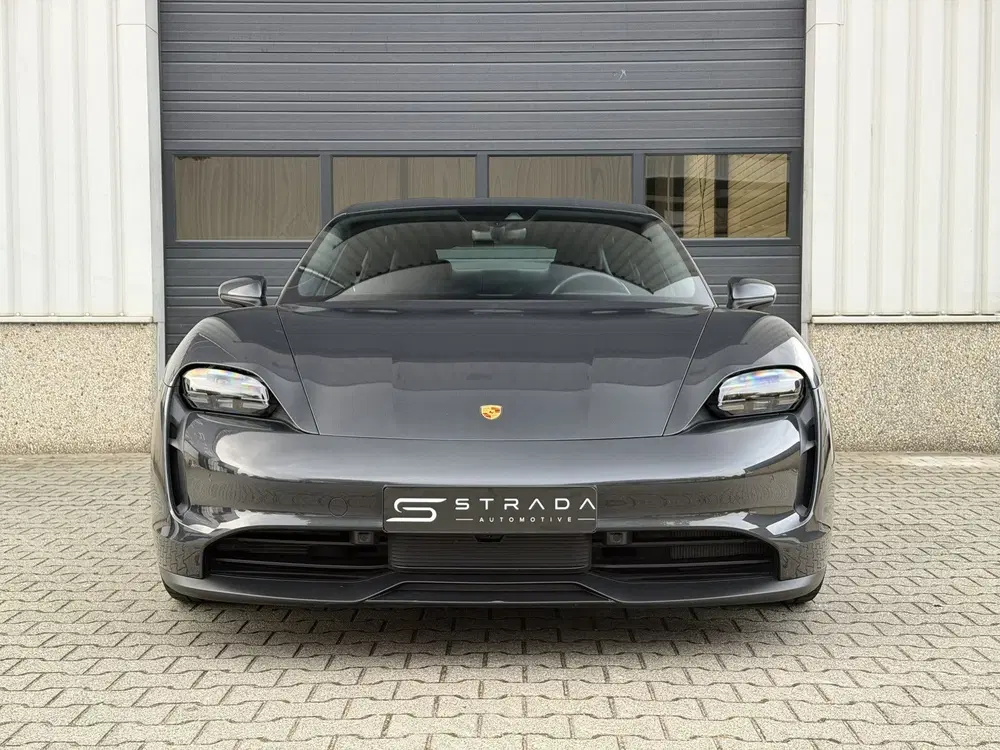 Porsche Taycan 79 kWh uit 2022, foto 14