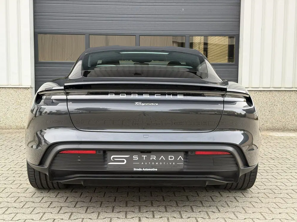 Porsche Taycan 79 kWh uit 2022, foto 4