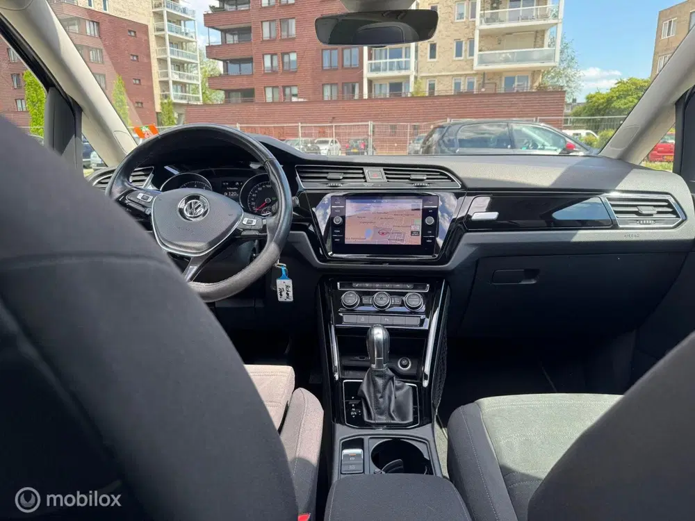 Volkswagen Touran 1.5 TSI Highline 7p uit 2019, foto 12