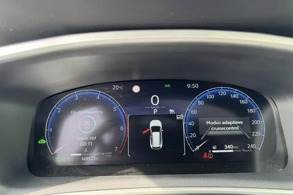 Toyota Corolla Cross Hybrid 140 Premium Pack II uit 2024, foto 9