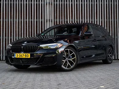 BMW 5-serie 530e High-Exe. M-Sport uit 2023