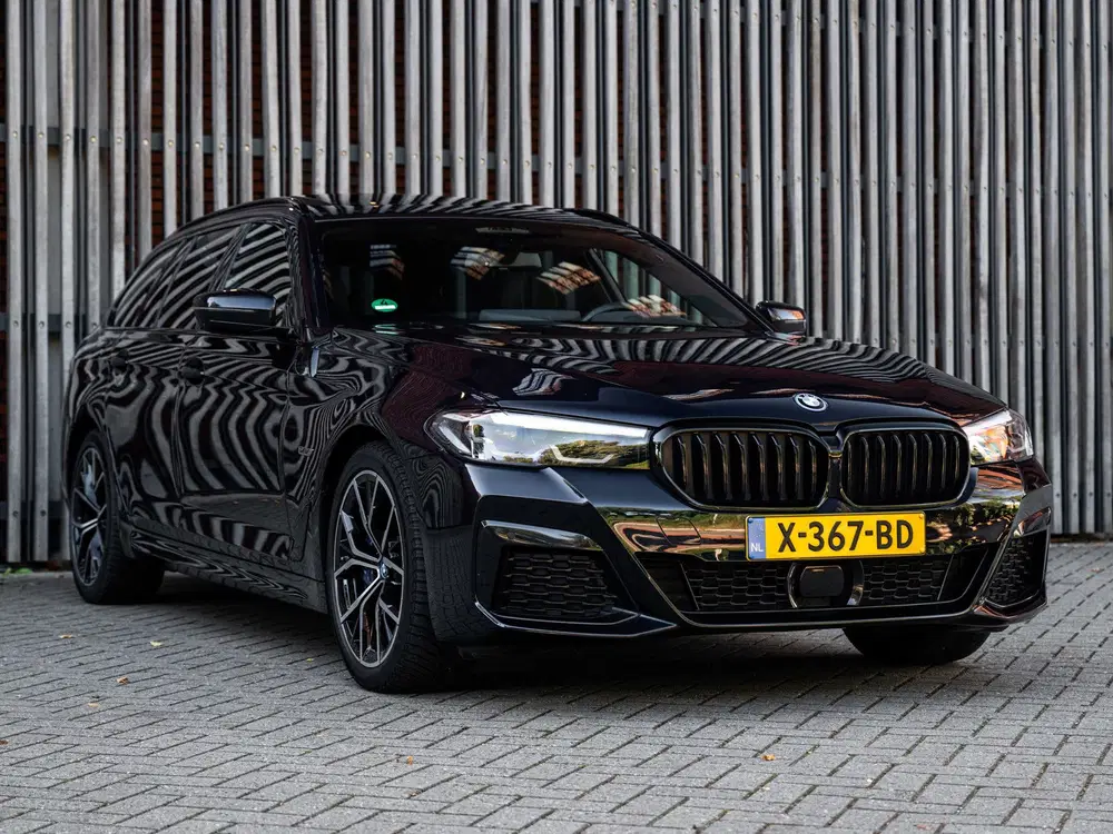 BMW 5-serie 530e High-Exe. M-Sport uit 2023, foto 15
