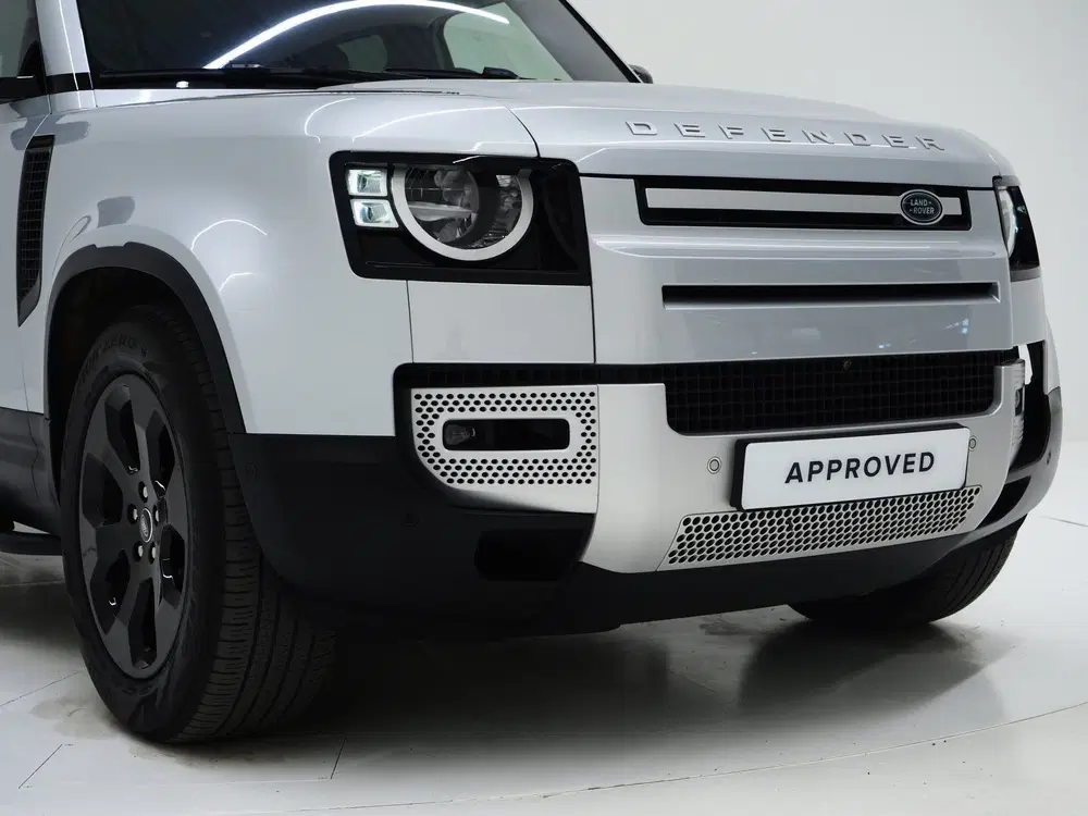 Land Rover Defender 2.0 P400e 110 uit 2021, foto 11
