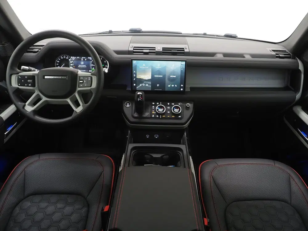 Land Rover Defender 2.0 P400e 110 uit 2021, foto 5