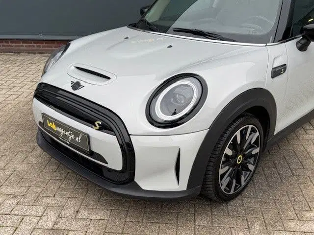 Mini Electric Collection 33 kWh *carplay *climate *stoel uit 2021, foto 10