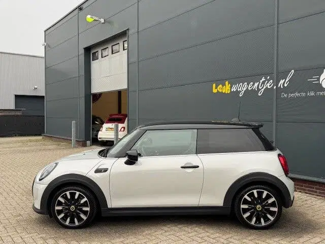 Mini Electric Collection 33 kWh *carplay *climate *stoel uit 2021, foto 6