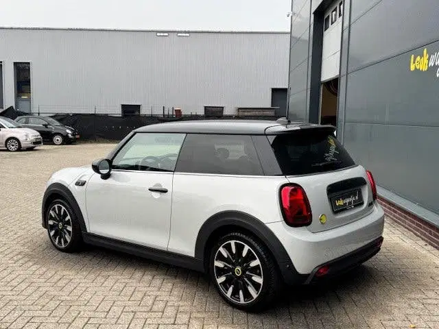 Mini Electric Collection 33 kWh *carplay *climate *stoel uit 2021, foto 8