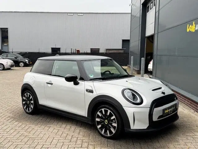 Mini Electric Collection 33 kWh *carplay *climate *stoel uit 2021, foto 9