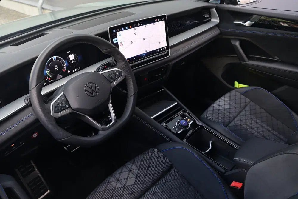 Volkswagen Tayron 1.5 eHybrid R-Line uit 2025, foto 10