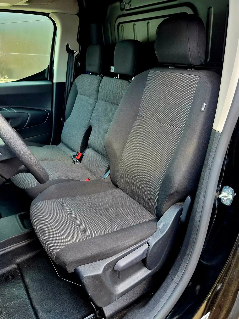 Opel Combo 1.5 BlueHDi 100 S&S L1 + 3 pers. uit 2024, foto 5