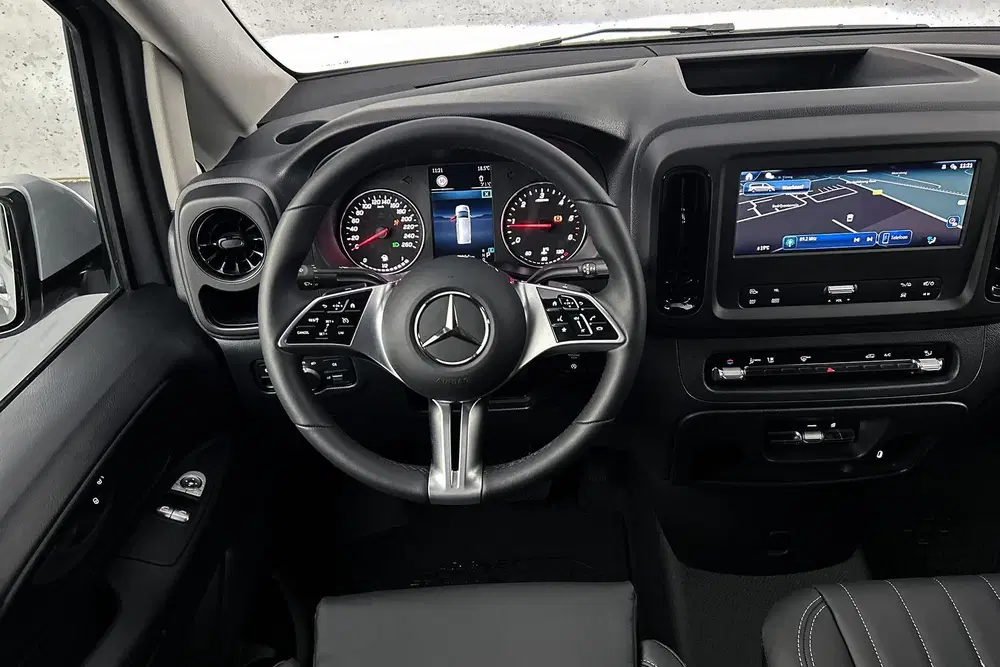 Mercedes-Benz Vito 119 CDI L2 4x4 Automaat uit 2024, foto 2