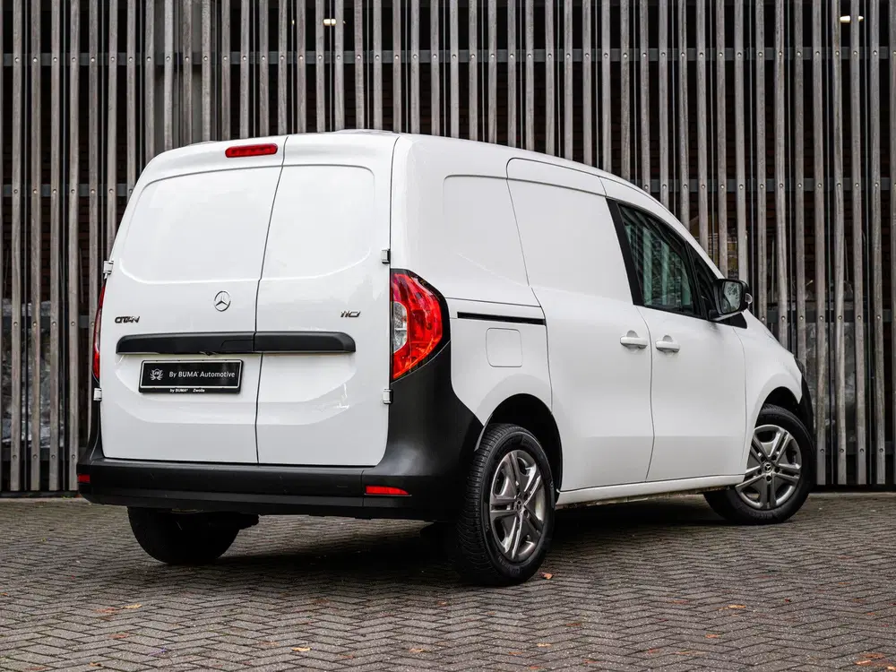 Mercedes-Benz Citan 110 102pk Benzine L1 Pro uit 2024, foto 2