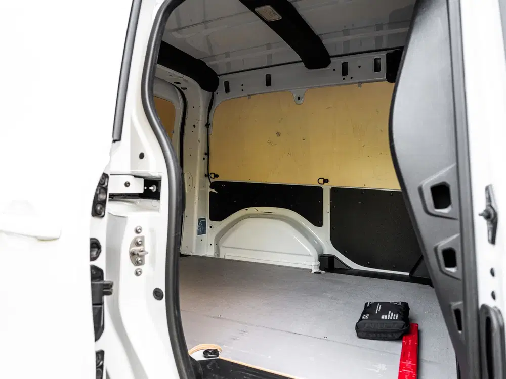 Mercedes-Benz Citan 110 102pk Benzine L1 Pro uit 2024, foto 4