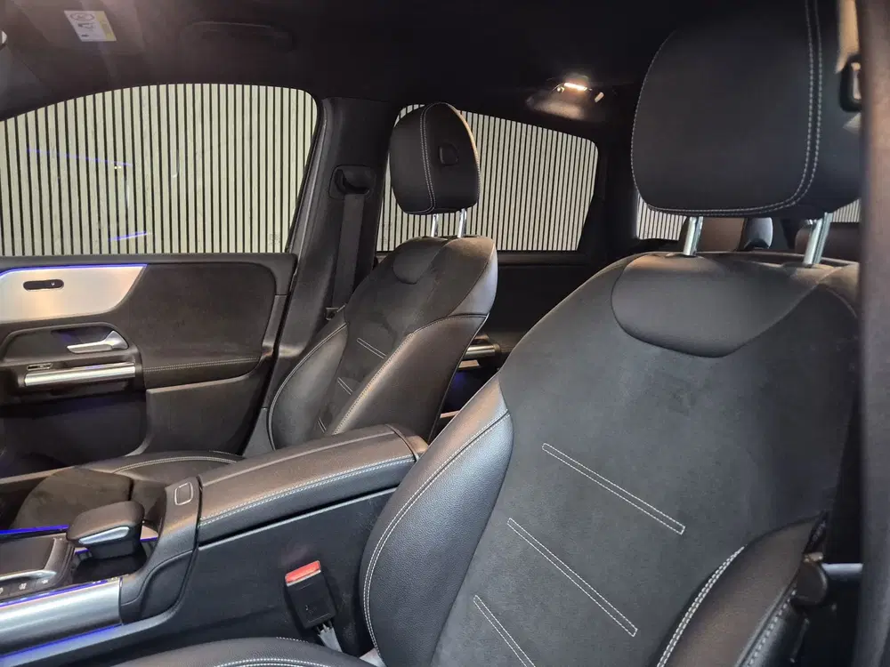 Mercedes-Benz B-Klasse 250 e Business Solution AMG Limited uit 2020, foto 14