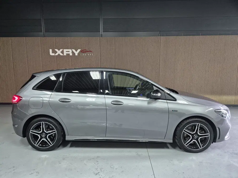Mercedes-Benz B-Klasse 250 e Business Solution AMG Limited uit 2020, foto 4