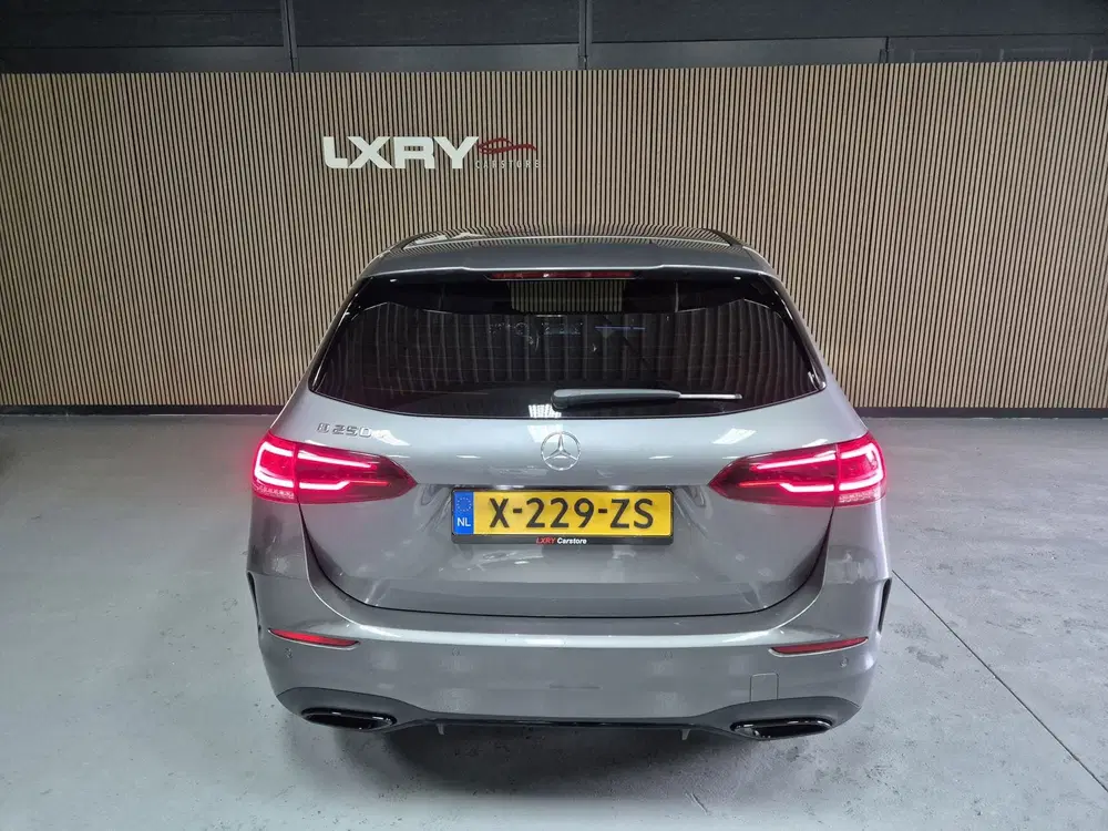 Mercedes-Benz B-Klasse 250 e Business Solution AMG Limited uit 2020, foto 6