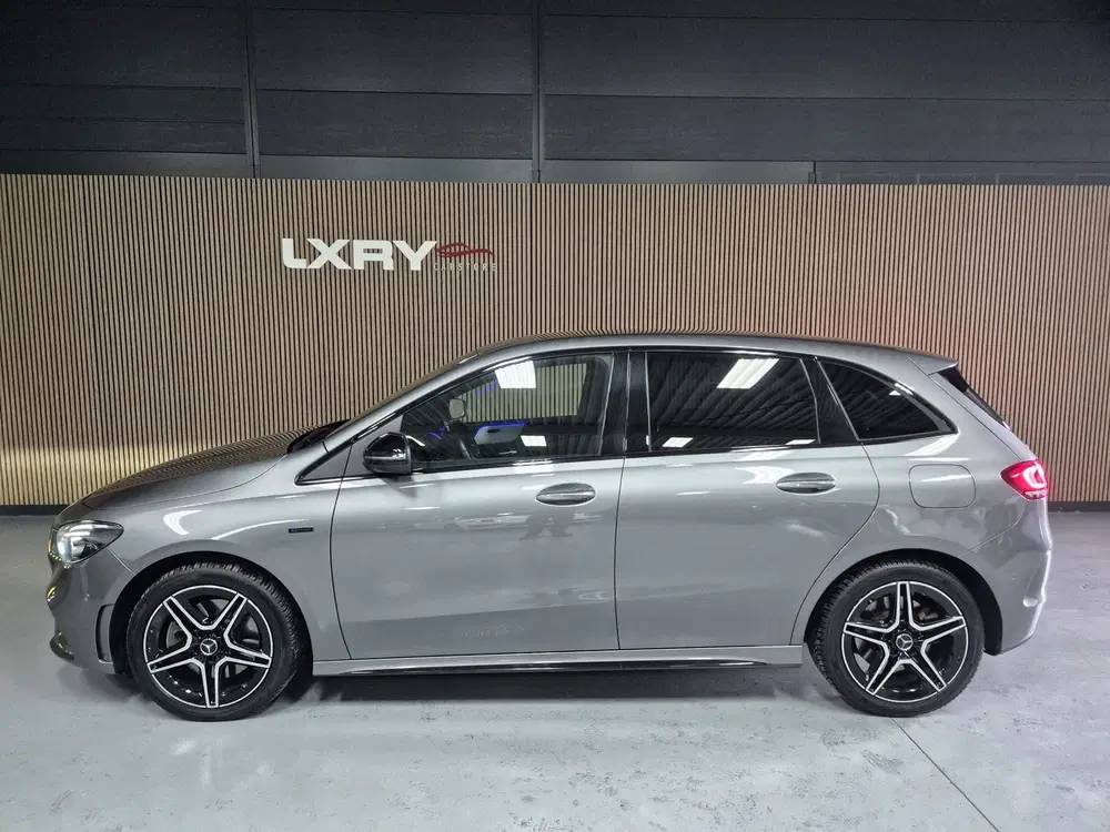 Mercedes-Benz B-Klasse 250 e Business Solution AMG Limited uit 2020, foto 8
