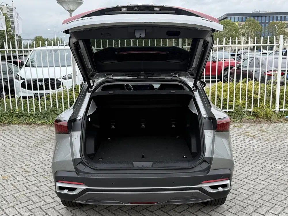 Omoda 5 1.5 T-GDi SHS-H Premium uit 2026, foto 5