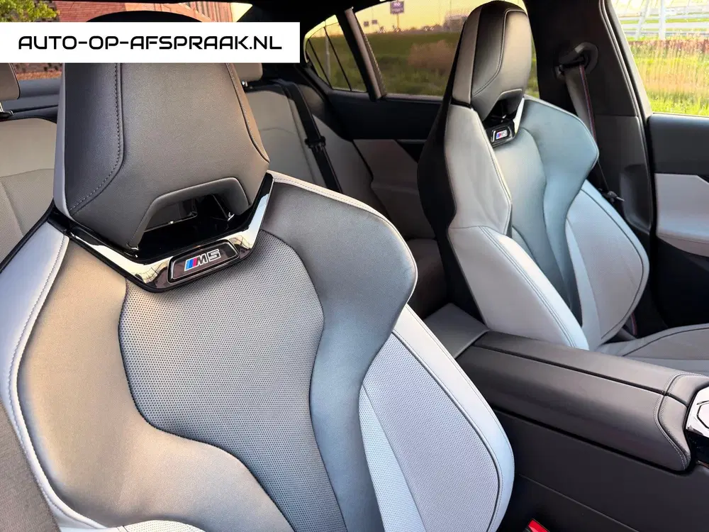 BMW M5 Keramisch Head-up B&W 360 BTW 21% Carbon A uit 2025, foto 15