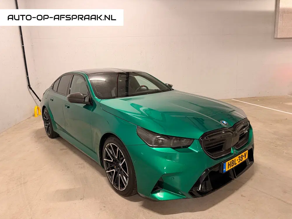 BMW M5 Keramisch Head-up B&W 360 BTW 21% Carbon A uit 2025, foto 3