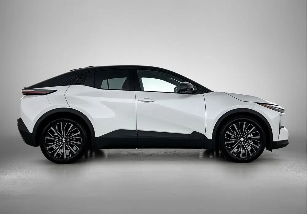 Toyota C-HR Executive AWD 77 kWh *EV-Deal* uit 2026, foto 11