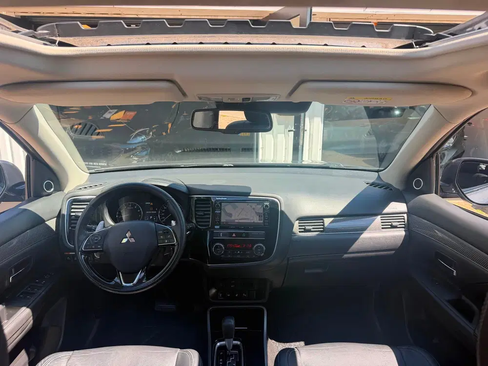 Mitsubishi Outlander 2.0 Instyle+ 4WD uit 2019, foto 3