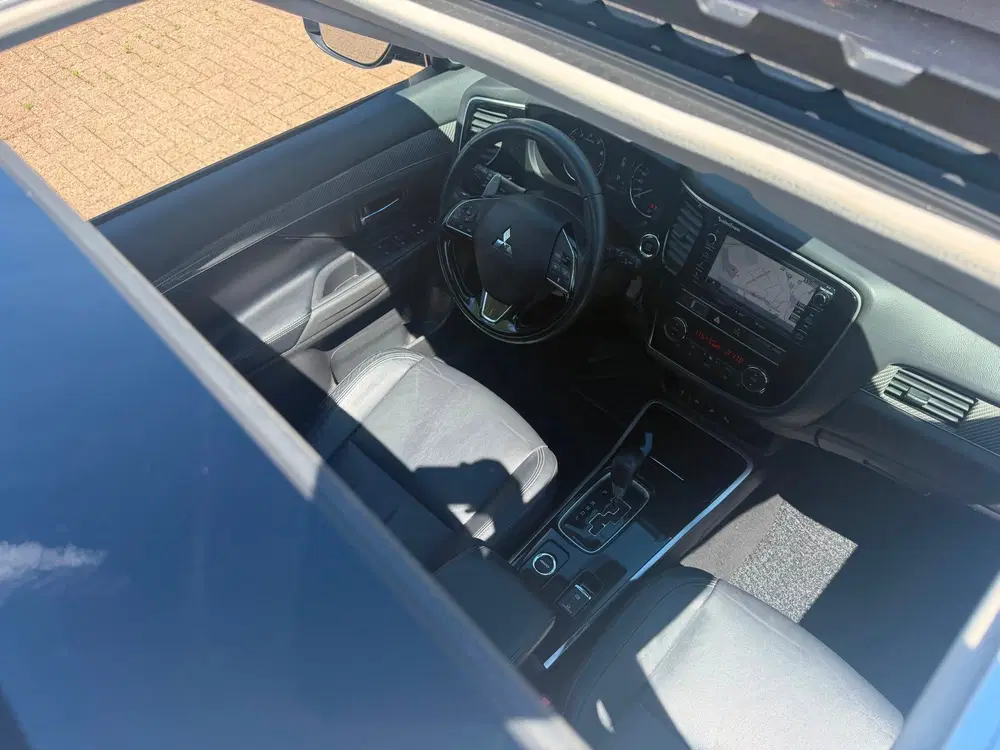 Mitsubishi Outlander 2.0 Instyle+ 4WD uit 2019, foto 5