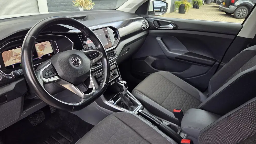 Volkswagen T-Cross 1.0 TSI Style uit 2020, foto 11