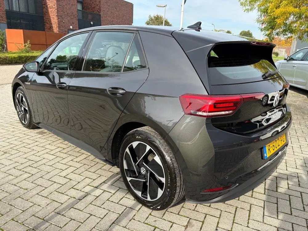 Volkswagen ID.3 PRO EDITION 58 KWH uit 2022, foto 2