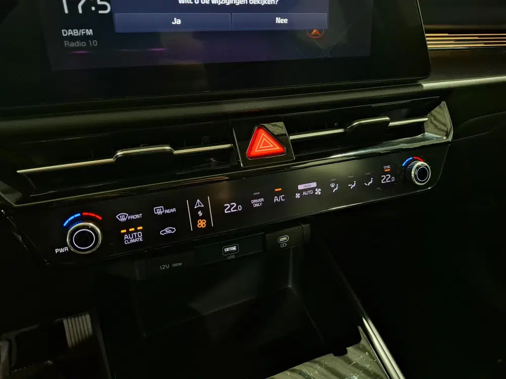 Kia Niro 1.6 GDi Hybrid DynamicLine Trekhaak uit 2023, foto 15