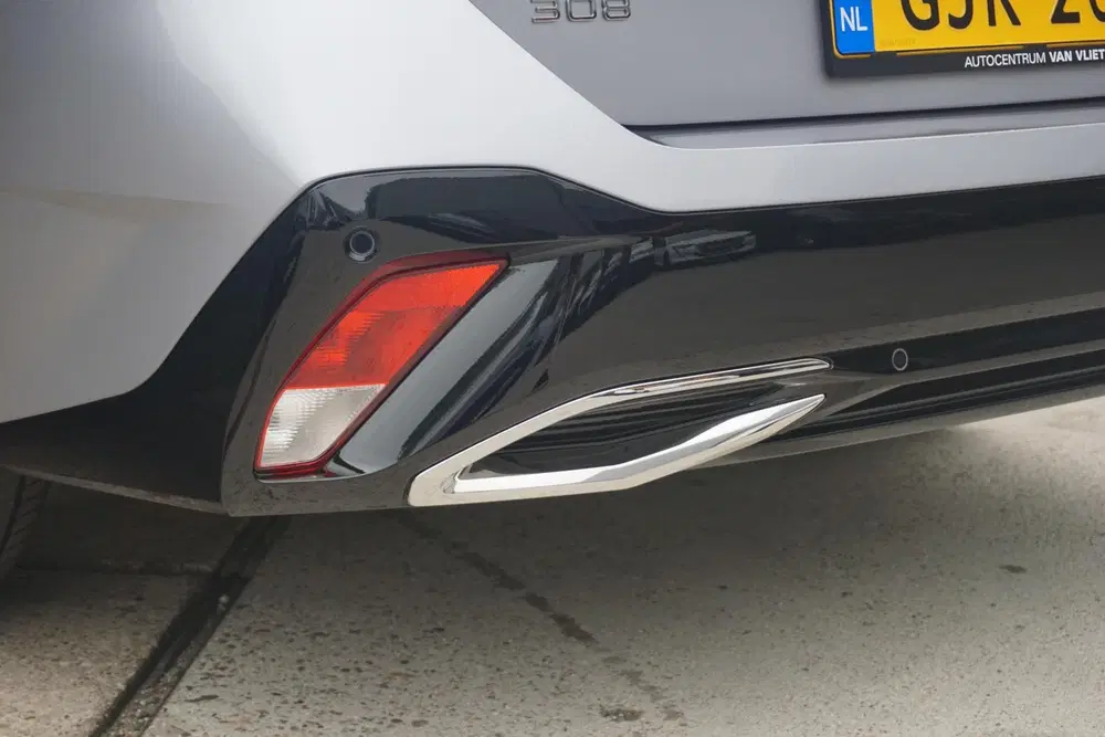 Peugeot 308 1.2 Hybrid 136 e-DCS6 Allure uit 2024, foto 13