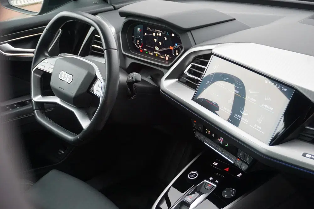 Audi Q4 e-tron 50 quattro Launch edition Advanced uit 2022, foto 11