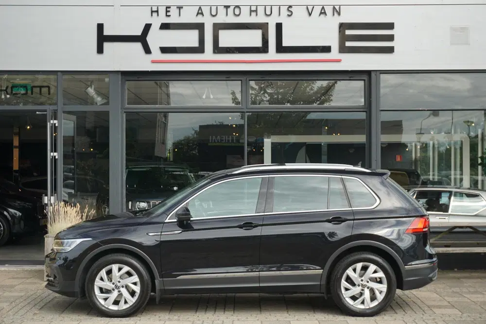 Volkswagen Tiguan 1.5 TSI Life Business uit 2022, foto 4