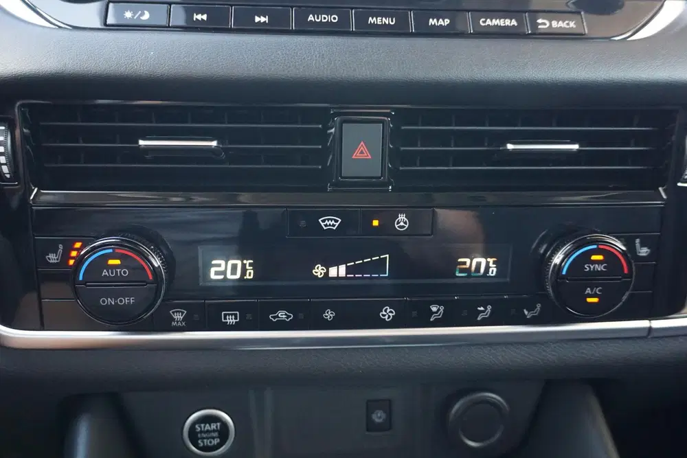 Nissan Qashqai 1.3 MHEV Xtronic N-Connecta uit 2022, foto 12